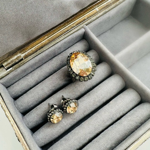 Vintage Sorrelli Earrings & Statement Ring - Picture 5 of 9